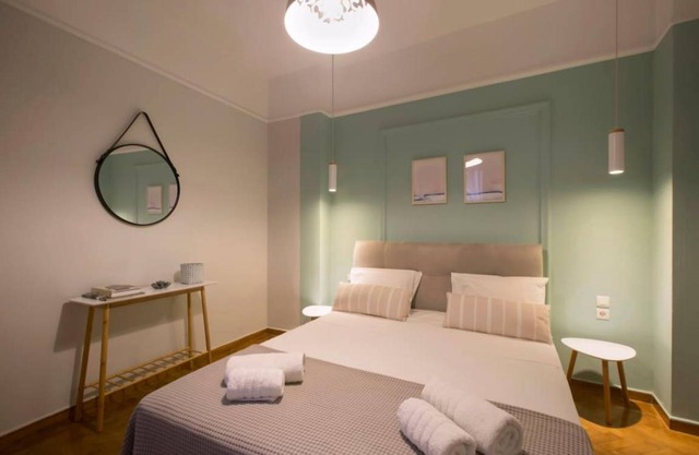 Apollonos Studio/Amalia