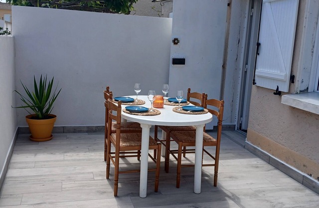 Appartement à 100 Mètres de la Plage - Narbonne-plage