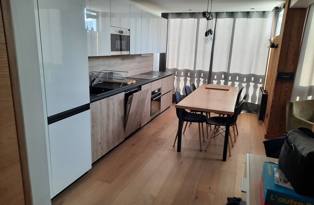 Appartement 3 Pièces - 5 Personnes, Rénové, à Proximité Immédiate des Pistes
