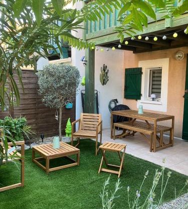 Appartement 4 étoiles avec jardin clôturé et piscine dans la résidence - Narbonne Plage