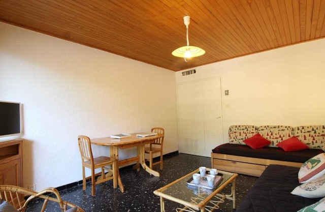 Appartement 6 pers. à Saint-Chaffrey avec balcon sud, parking, casier à skis et équipements complets - FR-1-330E-114
