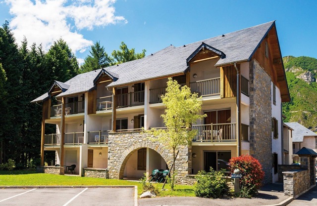 Appartement chaleureux proche des thermes