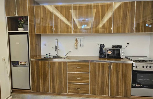 Appartement/Condominium de 3 Chambres et 3 Salles de Bain