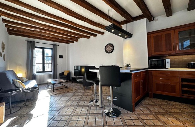 Appartement de charme - Centre ville de Bléré