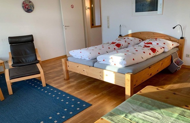 Appartement Domblick - apartment/apartment, shower, WC, living room/bedroom