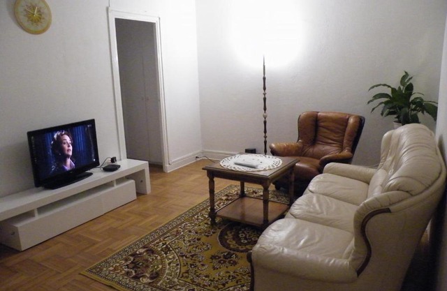 APPARTEMENT F3 -PLAISIR MOINS CHER - Jusqu'a 8Personnes
