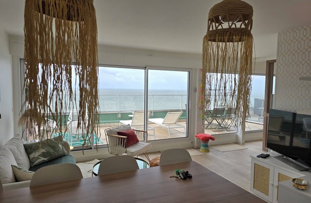 Appartement vue Mer, Dernier Étage, Très Grande Terrasse, Milieu Baie La Baule
