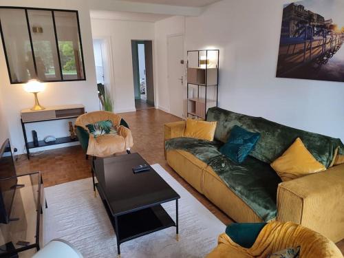 Appartement neuf, vue sur parc, 5 minutes à pied du centre historique et piéton