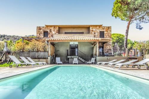 Appartement spacieux à Porto-Vecchio avec piscine partagéeB