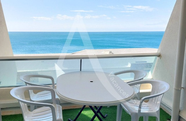 Appartement T2 avec terrasse vue mer