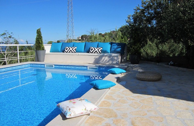 Appt Epidaurus 3 with swimming pool
