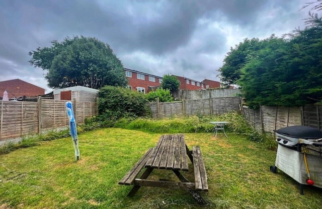 Apt 3: Comfortable private flat