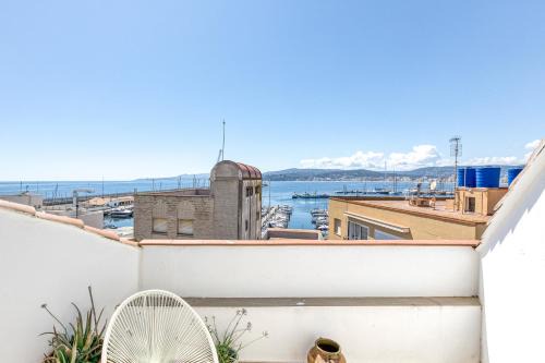 Apt en Palamós con Vistas al Mar