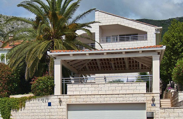 Apt.no.2 at Lux Seaview Villa Pool, Plat Dubrovnik