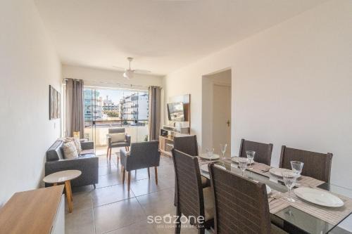 Apt w/balcony 650m from beach, Cabo Frio CVY0306