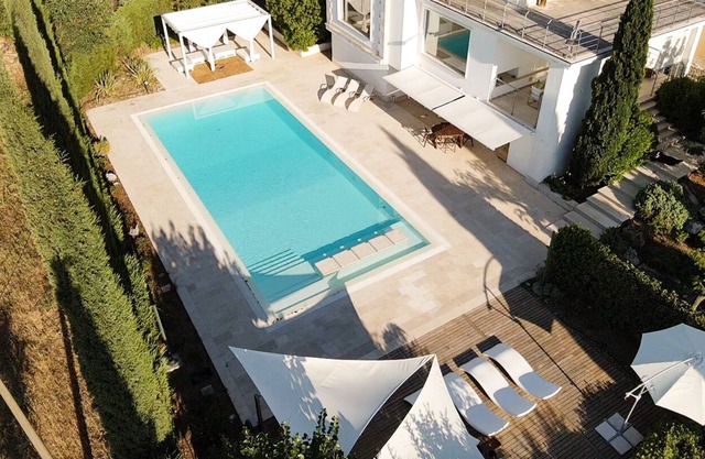 [ApuliaLux] Prestigious Villa with Pool & Bar ★