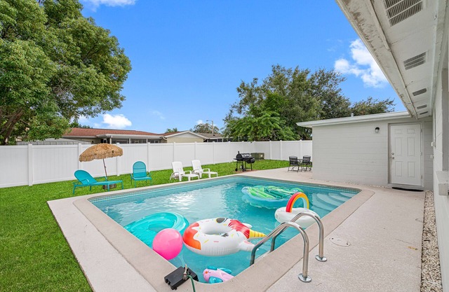 Aqua Paradise House