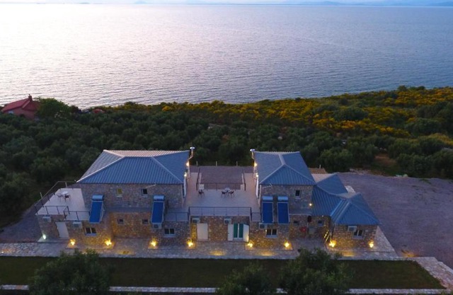 Aqua Terra