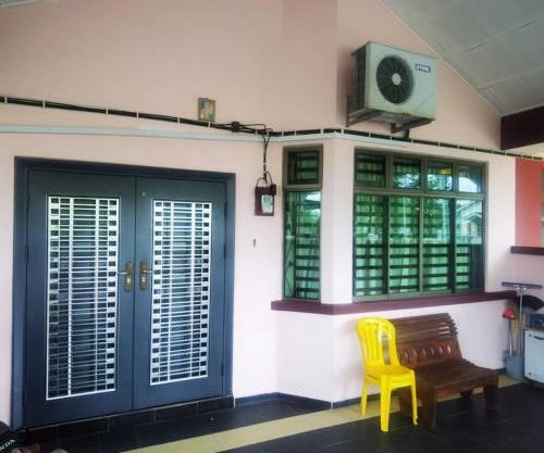 AR Happy Homestay
