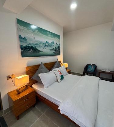 Arcane viewfinder homestay