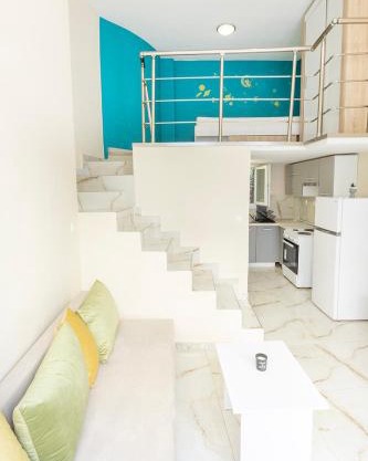 Arfaras Home Θ1