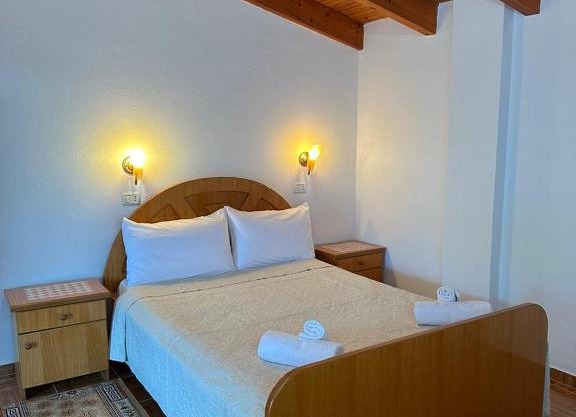 Ari's cozy rooms, Llogara