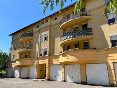 ÁRNYAS LIGET APARTMAN - Free parking