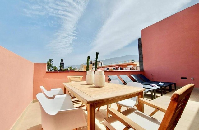 Aromas Suites Apartments Atic