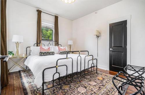 Art Deco Dream Chic 1BR in Midtown