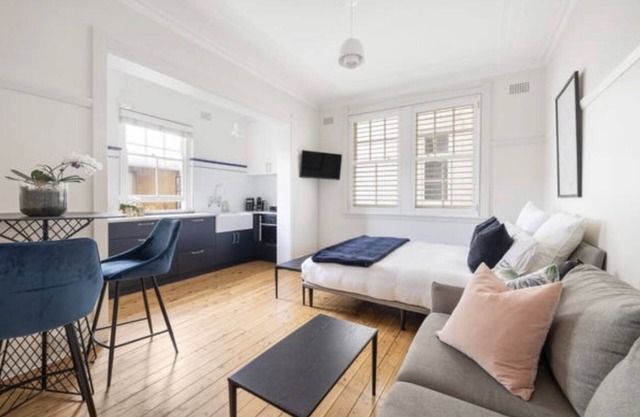 Art Deco studio close to Sydney City and local amenities