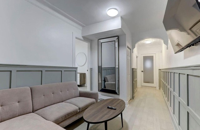 Artful 3BR in the heart of Downtown Montreal