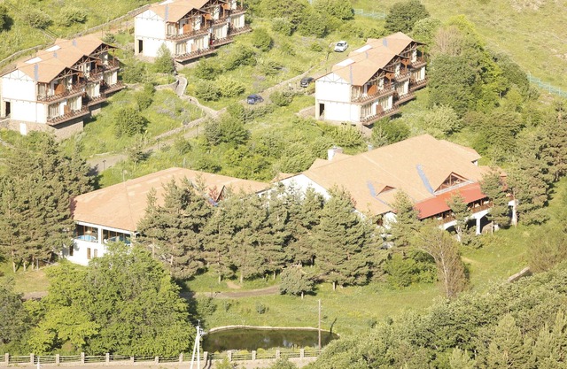Arthurs Aghveran Resort