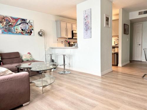 Artsy smart home near Downtown & Balboa Park