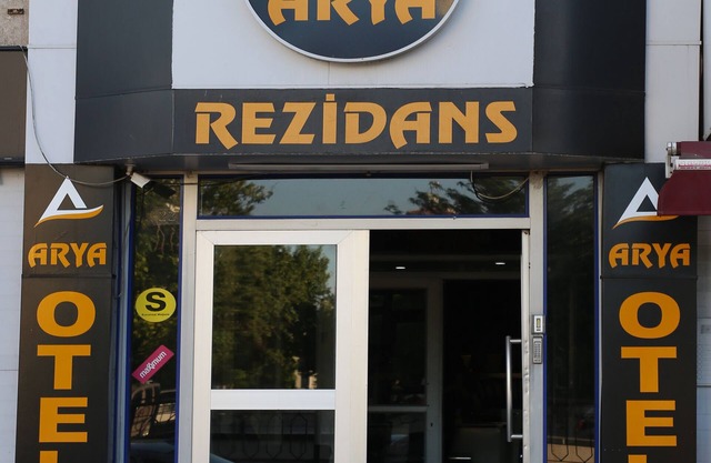 Arya Rezidans