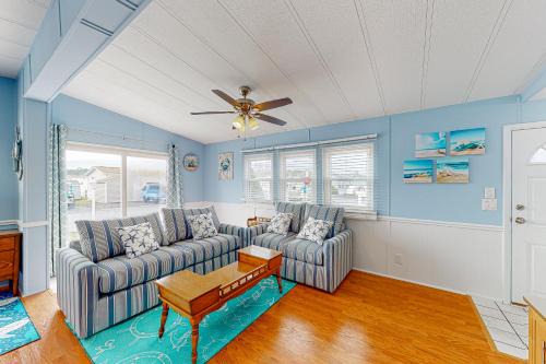 Assateague Pointe -12401 Windlass Way