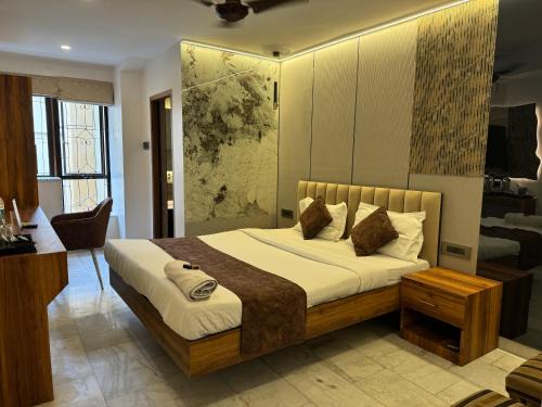 Aster Guest House