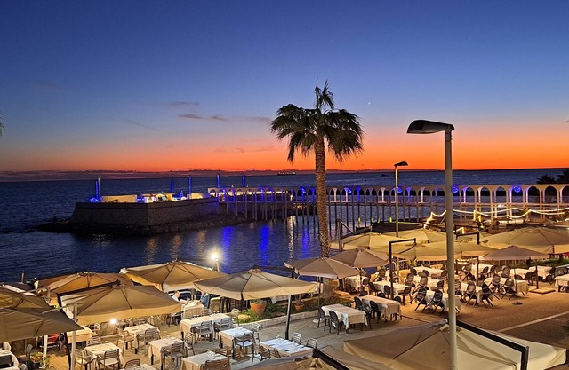 At Belle Vue Apartment enjoy the stunning sea view and romantic sunset