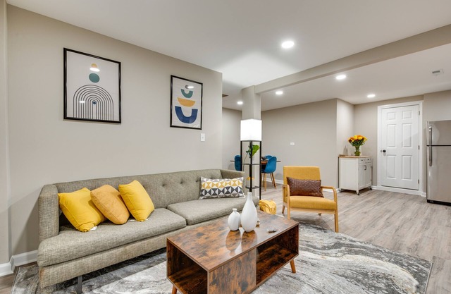 Atlanta Apartment w/Grill: 7 Mi to Downtown!