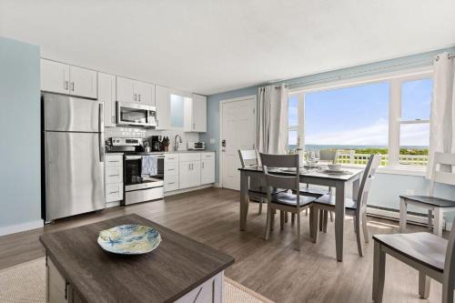 Atlantic Dream Ocean Views Minutes to Beach