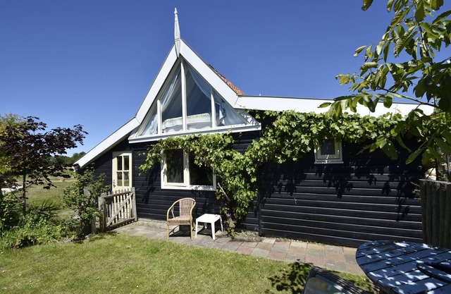 Attractive miller's house in 't Zand with a beautiful view