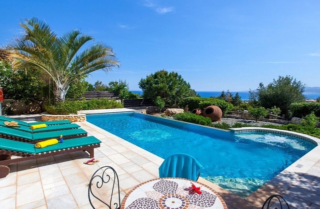 Attractive Villa, Private Pool, Spectacular Sea Views across the Bay of Chrysochou