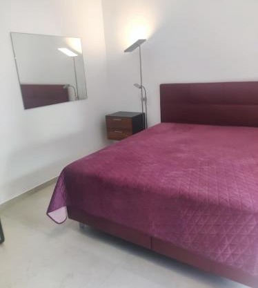 Attraktive Neubauwohnung,Balkone,WIFI,Parken im Hof,Ganze Ruhe