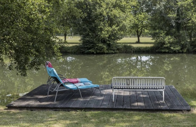 Au Bord de la Dronne, vacation home located 100m from the river