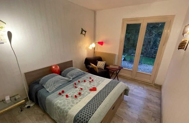 Au Calme Absolu chez Nicolas. Chambre calme complet