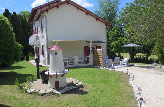 AU PETIT MOULIN