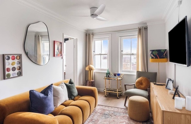 Aurelia Darling Boutique Poolside Retreat near CBD
