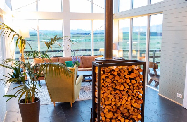 Aurora Lodge Hotel