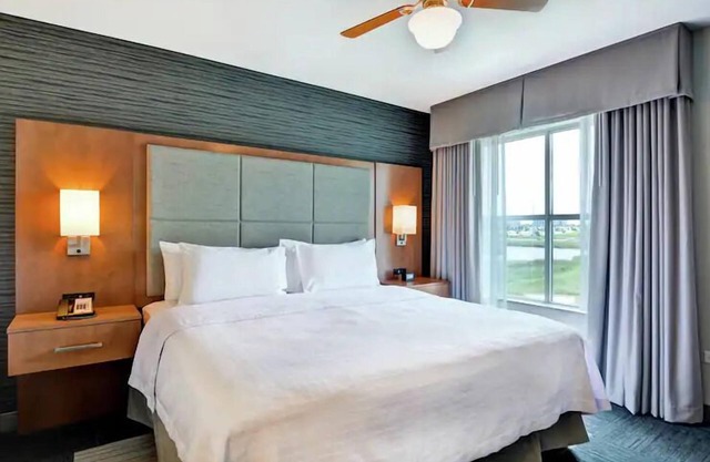 Austin's Finest Resort:2 Units w/Free Breakfast,Near Creekmont West Park