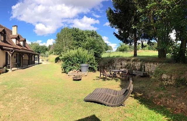 Authentic farmhouse in Dordogne