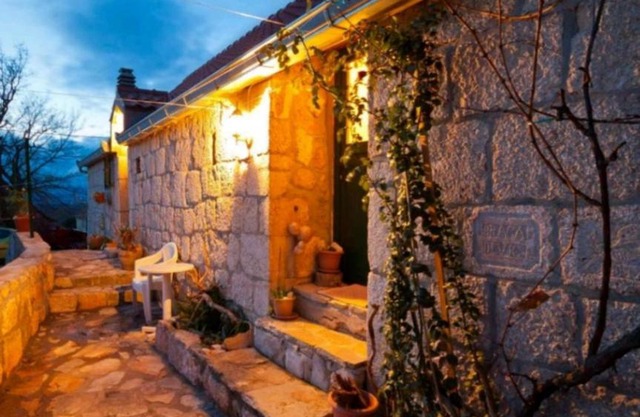 Authentic Stone House Jeanette